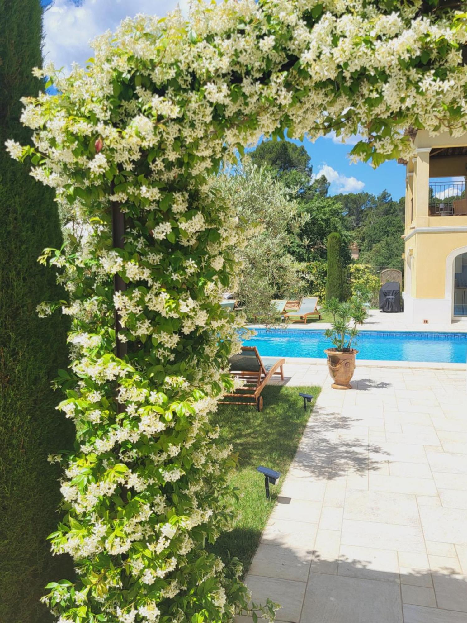 Villa Sulis Lorgues Eksteriør billede